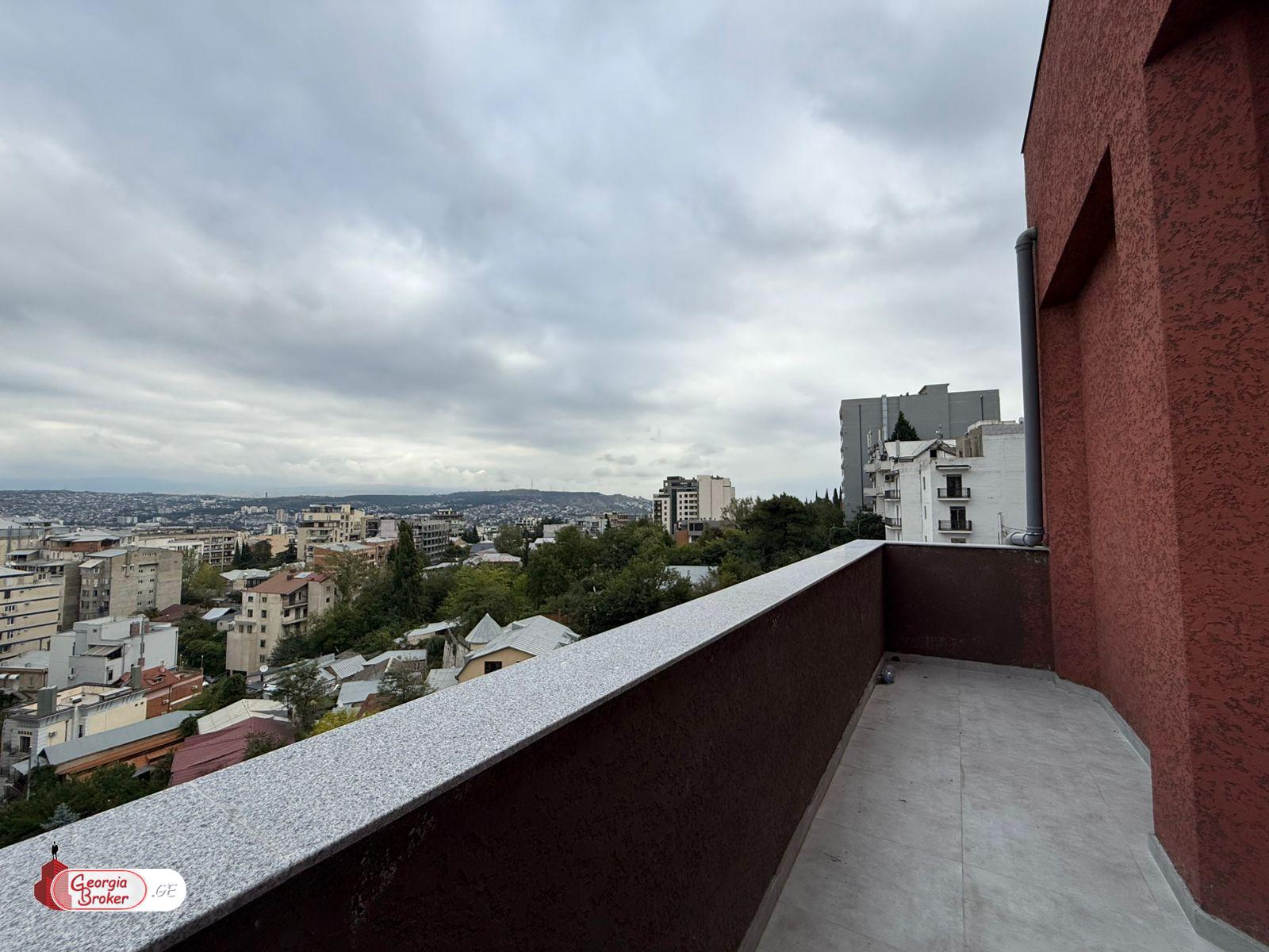 new build 4-room apartment for sale